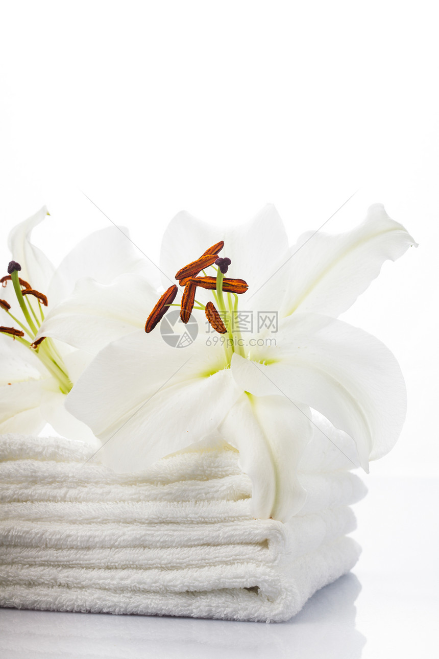 白浴巾毛巾酒店清洁度温泉百合治疗面巾淋浴卫生棉布图片