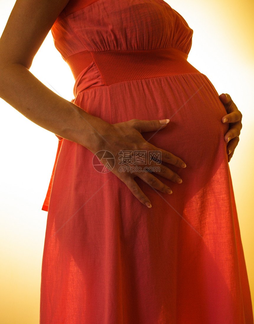 怀孕妇女身体女性白色女士母性黄色肚子妈妈母亲衣服图片