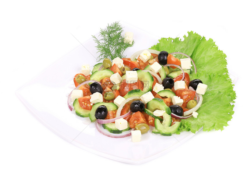 希腊沙拉在盘子里食物蔬菜黄瓜草药洋葱健康饮食美食饮食胡椒图片
