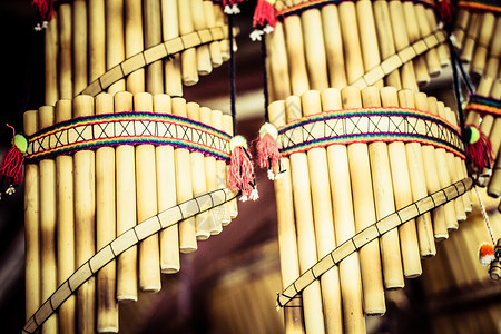 中友秘鲁当地市场中 真正的南美大洲粉丝文化利马竹子排箫音乐管道初洛木头历史长笛背景
