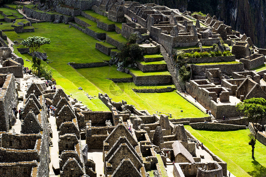 秘鲁安第斯山脉古老的印加城市游客马丘历史性废墟世界天空岩石蓝色历史建筑学图片