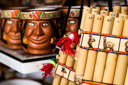 抗初老秘鲁当地市场中 真正的南美大洲粉丝历史乐器笔记艺术音乐长笛竹子木头初洛文化背景