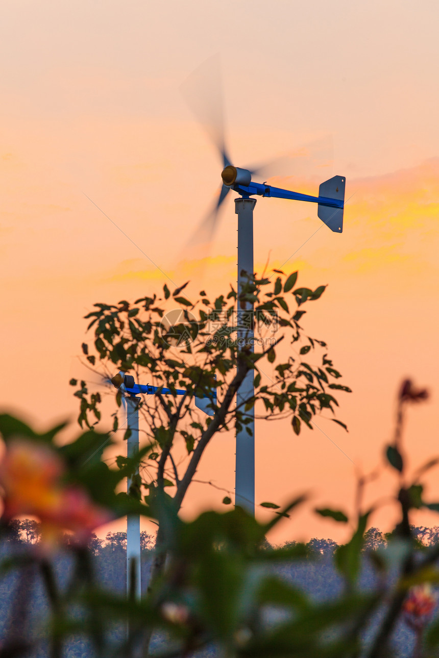 风力涡轮机活力植物天空发电机绿色工业全球力量环境生态图片