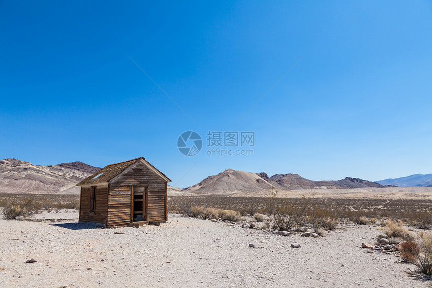 旋利叶幽灵城衰变学校城市沙漠木头废墟建筑窗户场景房子图片