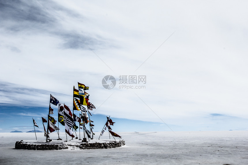 盐板 玻利维亚蓝色地形旅行自由场景沙漠曲率土地荒野地平线图片