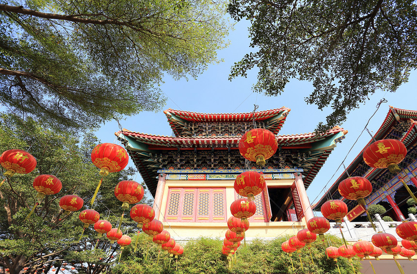 在新年节日的中国灯笼佛教徒装饰品旅行辉光寺庙装饰运气庆典祷告风格图片