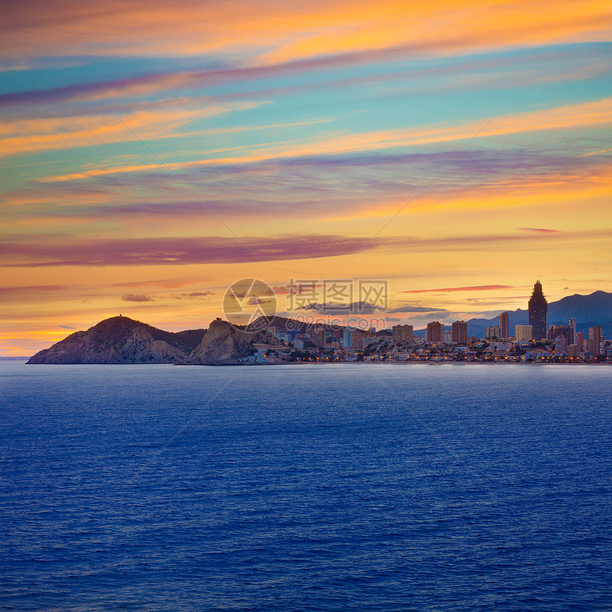 日落游戏 西班牙Poniente海滩橙子天际海岸线社区海岸景点海洋建筑海景支撑图片