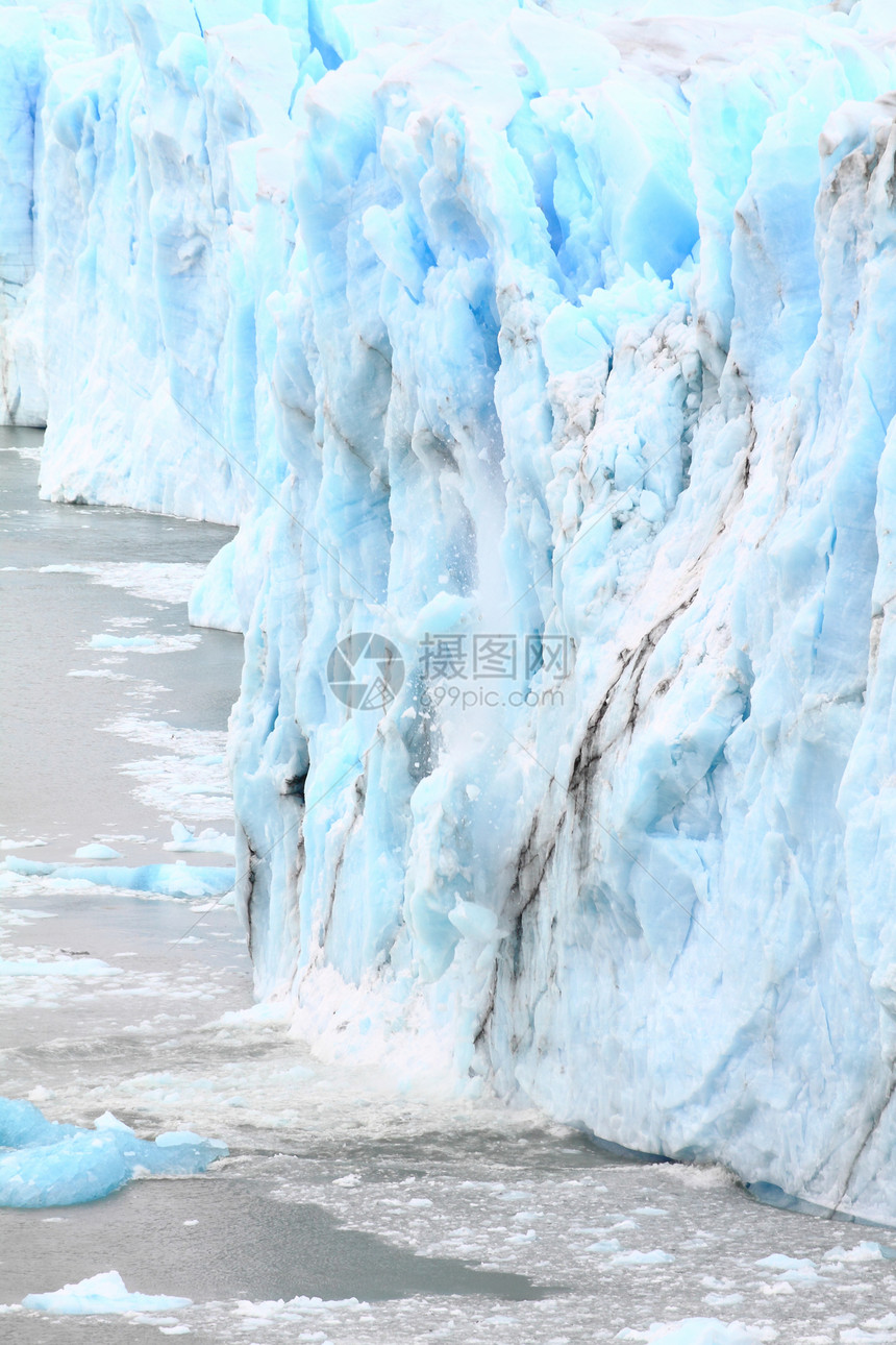 佩里托莫雷诺冰川 巴塔哥尼亚 阿根廷冰景旅行闲暇天空反射季节洞穴冰山顶峰冻结图片