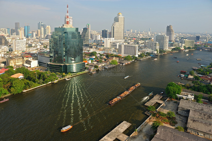 曼谷与泰国Chao Phraya河的空中观察反射办公室建筑学建筑交通商业首都曲线天际景观图片