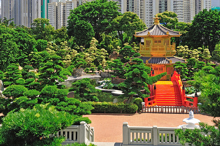 南里安花园的绝对完美之馆 洪洞植物寺庙橙子旅游天空蓝色游客建筑晴天建筑学背景图片