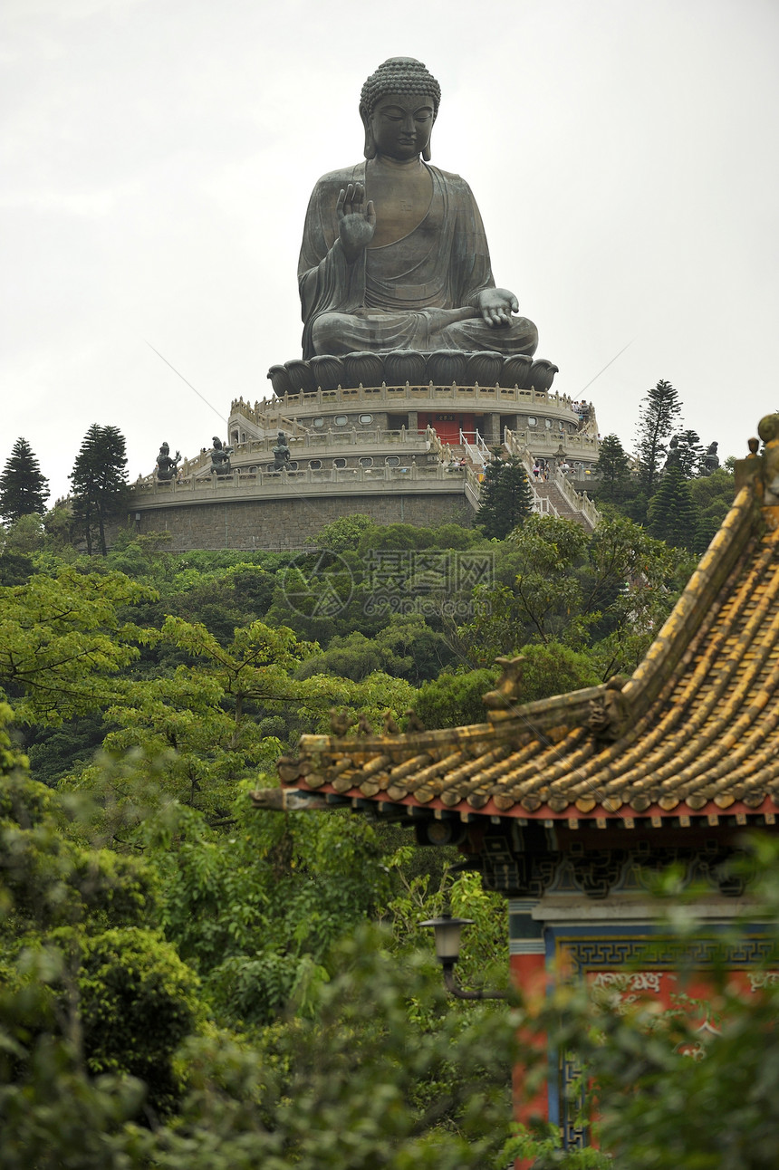 天田佛世界最高的户外高处 坐着铜布游客旅游唤醒棕褐色地标青铜高原旅行祷告精神图片