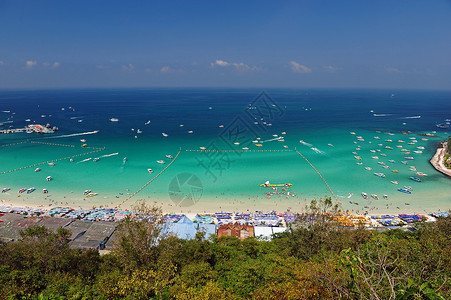 兰达海滩泰国帕塔亚PattayaKoh Larn的蓝色天空日海景风景海滩旅行勘探文化快艇海浪享受天气天空背景