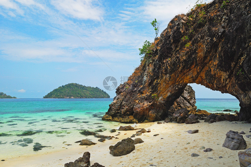 凯岛 泰国萨顿和泰国的象征地天空支撑风景旅行天堂海滩旅游假期蓝色图片
