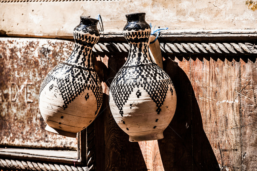 茶壶 Tadjin 花瓶和摩洛哥陶工工厂的其他产品水壶麦地陶瓷食物文化陶器风格纪念品盘子家庭图片