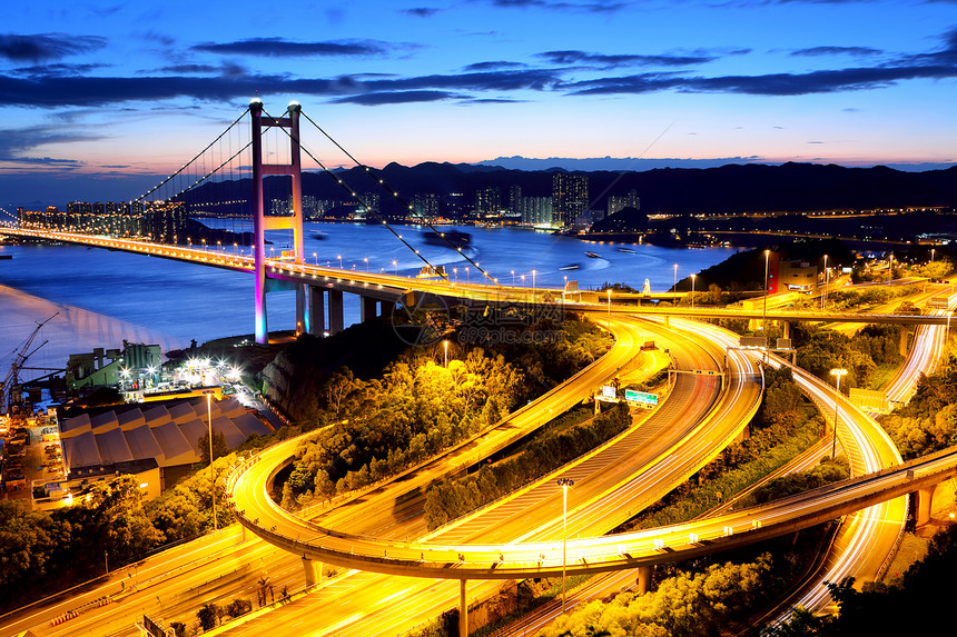 香港大桥天空交通建筑学车辆市中心运输街道城市速度日落图片