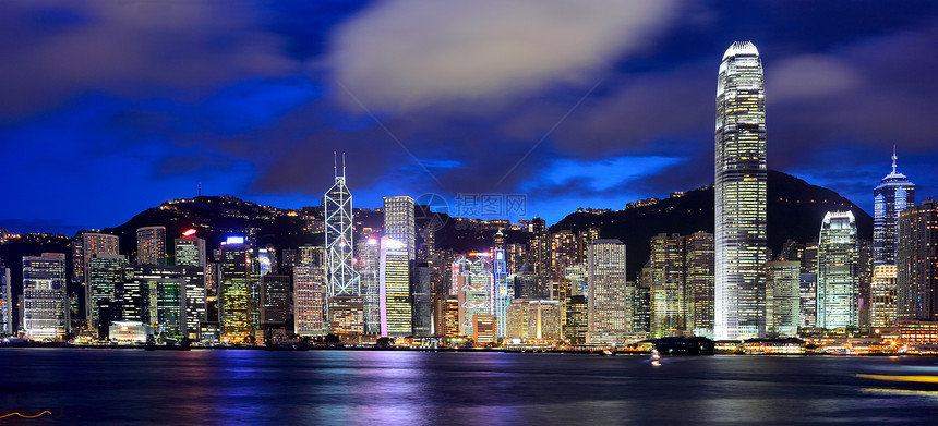 香港和胜利港的夜间晚上图片