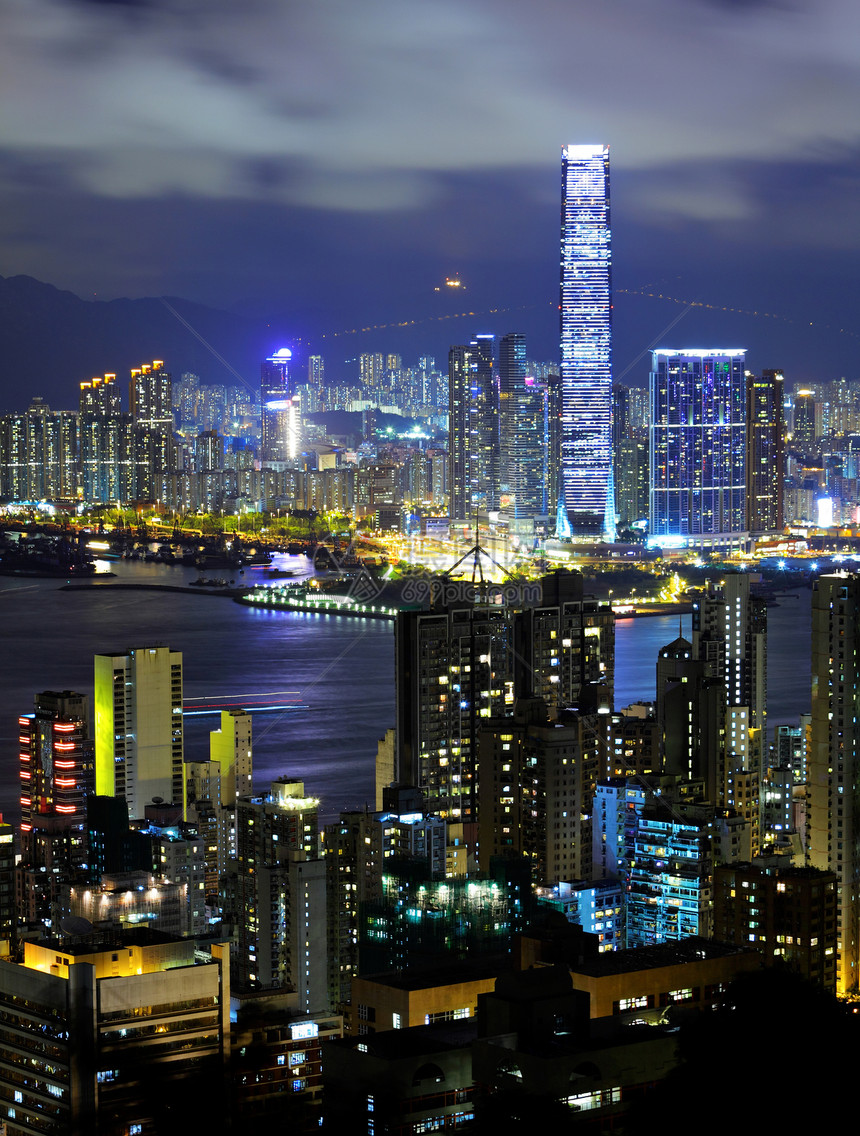 香港市晚上街道市中心港口商业风景建筑学建筑天空摩天大楼蓝色图片