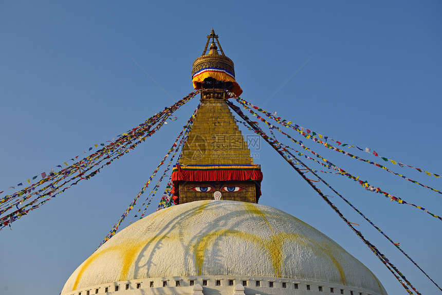 尼泊尔加德满都首府宗教避难所眼睛信仰旗帜吸引力宝塔旅游建筑学历史图片