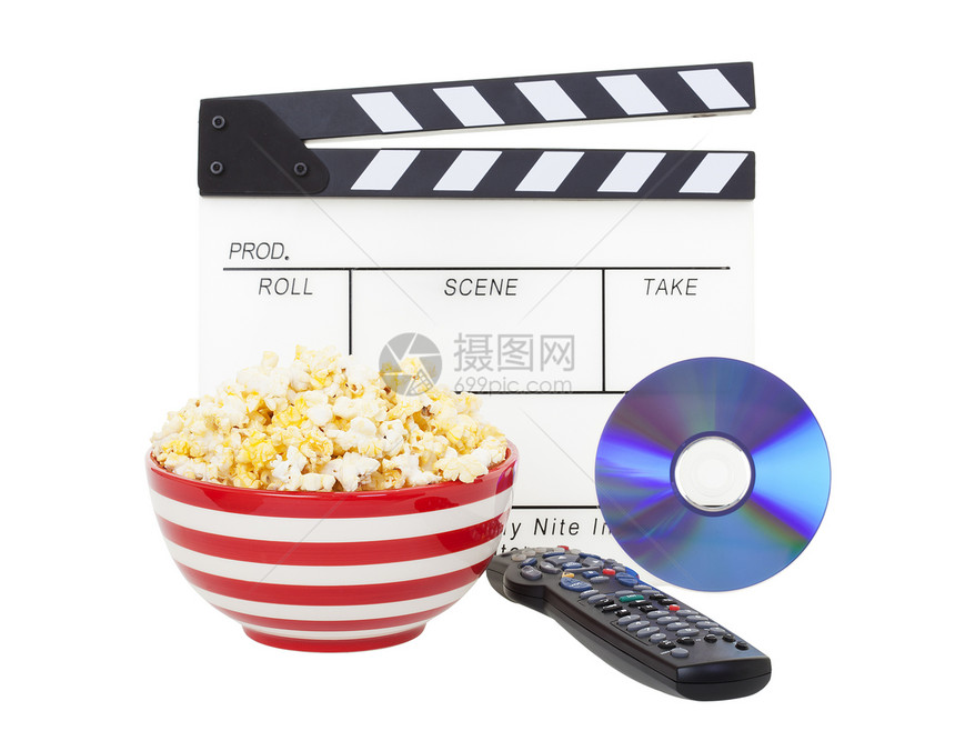 电影和爆米花小吃条纹电视红色黄油核心食物石板白色遥控图片