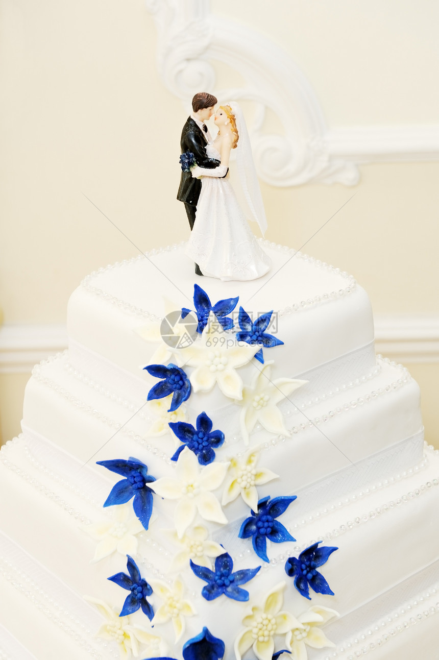 婚礼蛋糕装饰图片