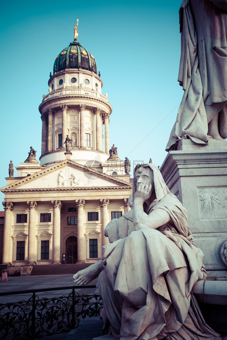 德国柏林的宪兵 德国大教堂和Konzerthaus圆顶吸引力景观天空音乐厅灯柱观光灯笼纪念碑旅行图片