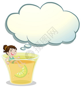 喝果汁的女孩一个微笑的孩子 在一杯柠檬水上游泳设计图片