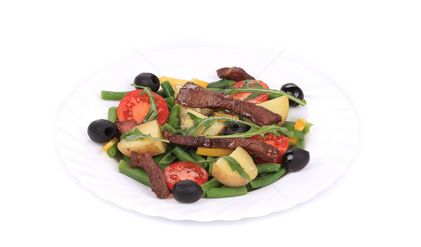 沙拉加牛肉片和土豆食物鱼片饮食牛肉油炸营养敷料蔬菜洋葱盘子图片