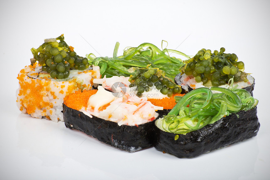 葡萄和海藻沙司食物鱼子海藻餐厅书市午餐胡椒寿司情调美味图片