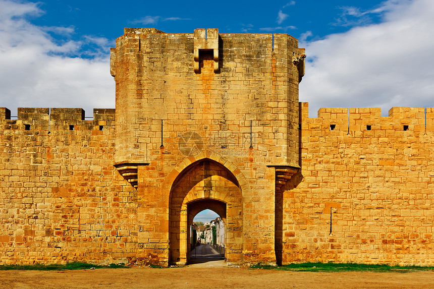 门建筑城堡房子石头景观遗产历史性窗户通道天空图片
