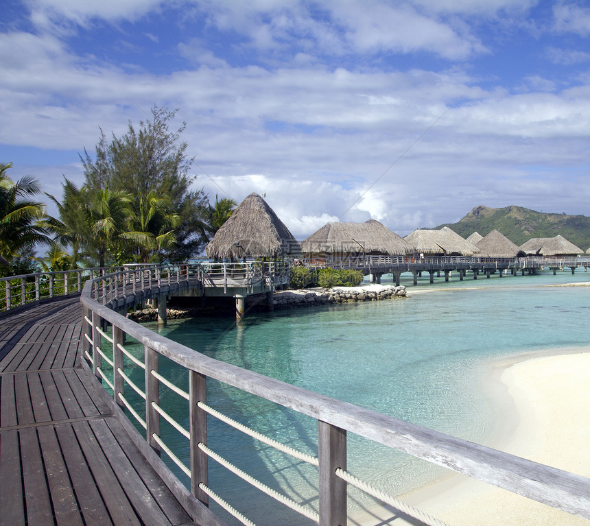 Bora Bora 地标木头码头海洋别墅酒店旅游情调异国小屋奢华图片