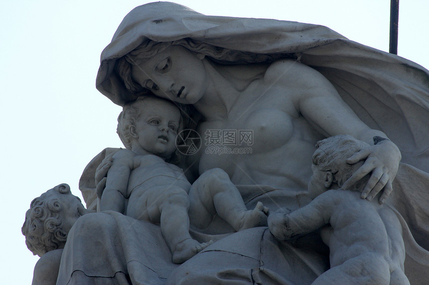 母亲 维多利亚纪念堂圆顶上的雕像 加尔各答大厅花园女王历史机构石头地标纪念碑艺术母性图片