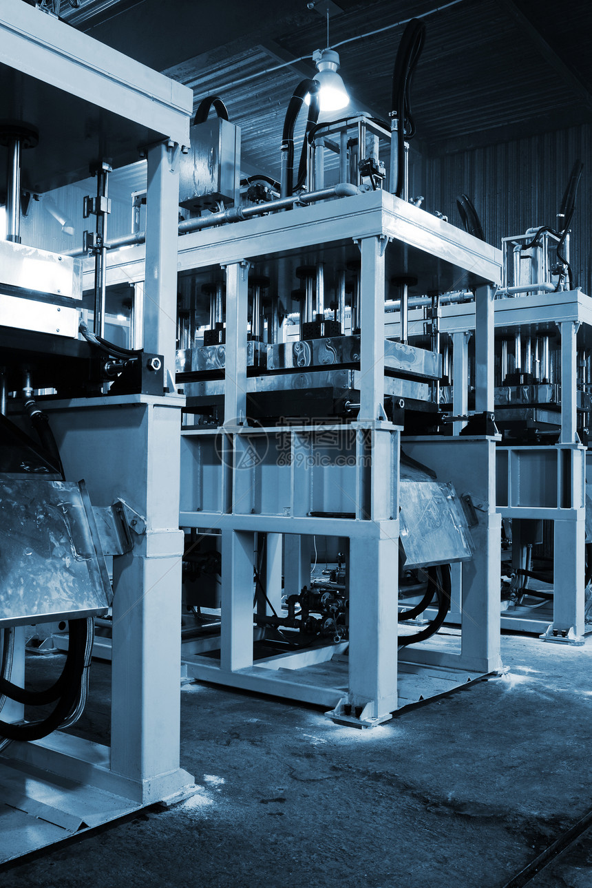 现代工厂生产发动机电气技术制造业引擎切割质量工作力量图片