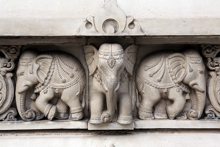 加尔各答印度寺庙的石雕崇拜上帝雕塑大理石历史浮雕雕刻宽慰宗教神话背景图片