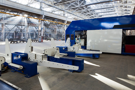 现代车间机械店铺机器人技术工具输送带引擎质量制造业机床空的高清图片素材
