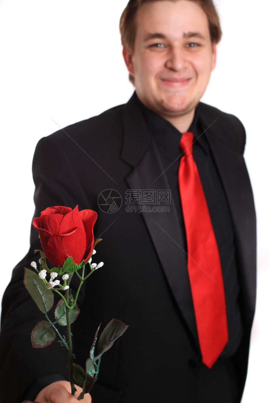 年轻男人送给你一朵玫瑰红色白色套装浪漫男性奉献图片