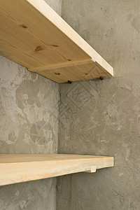 储藏室用木制成的固体架子高清图片
