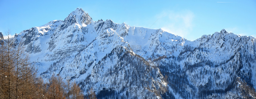 卡罗纳布伦巴纳河谷攀岩者产品运动保护区假期旅游旅行登山者图片