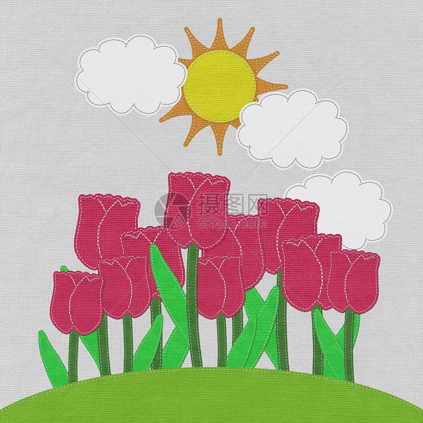 绿色草地上的图利普 有缝纫风格布料背景接缝季节郁金香尼龙太阳花坛蓝色阳光场地植物群图片