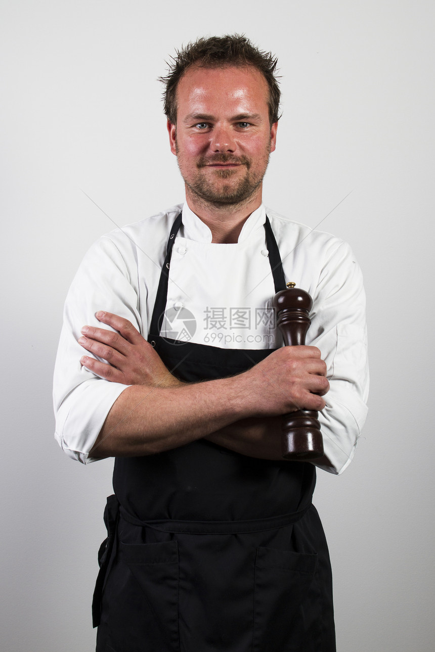 厨主食物烹饪职业饮食胡椒研磨厨房厨师人类商业图片