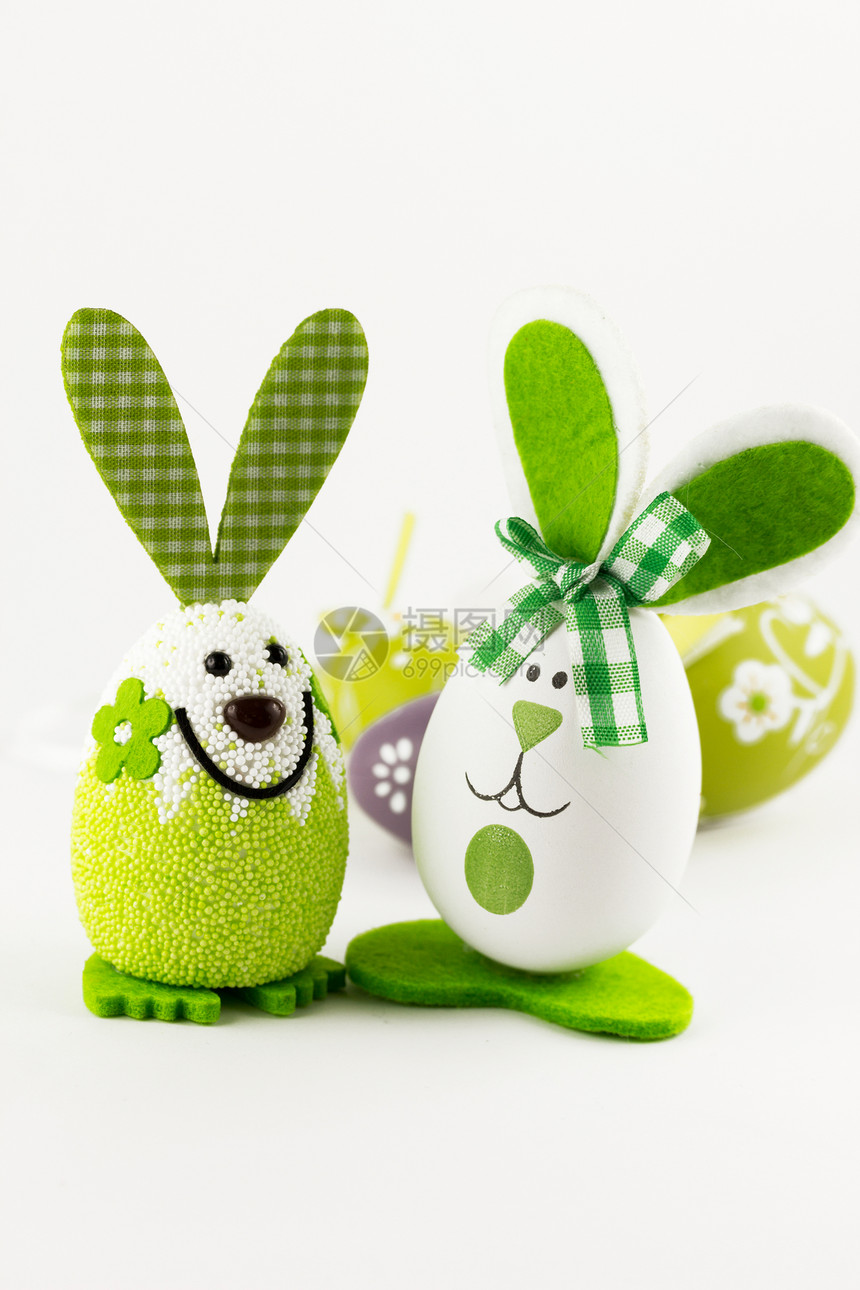 复活节兔子和鸡蛋卡片动物打猎篮子艺术白色绿色红色场地装饰图片
