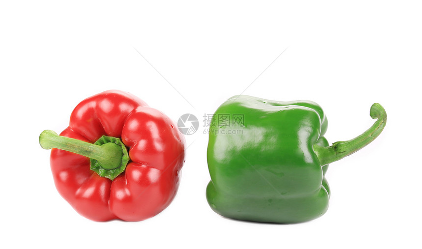 两个红辣椒和绿胡椒合起来种子营养美食辣椒蔬菜食物绿色香菜红色白色图片