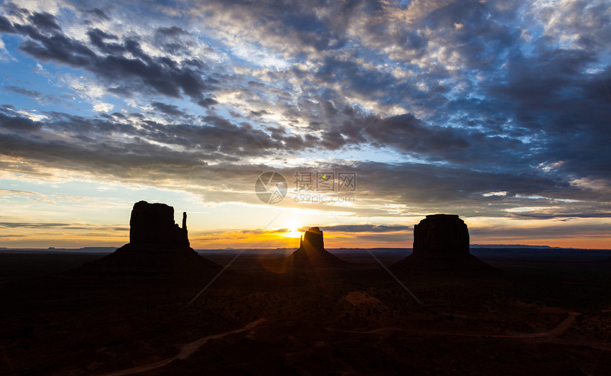 古迹谷地日出国家土地蓝色日落红色惊喜橙子地平线岩石沙漠图片