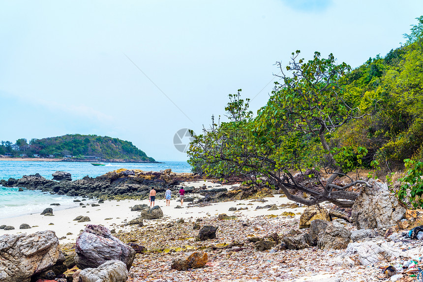 泰国Ta Yai海滩Koh Larn的景象海滩旅行天堂风景海岸岩石假期旅游天气场景阳光图片