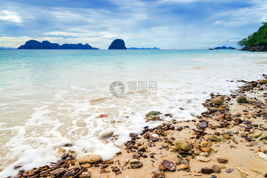 泰国Ngai岛Idyllic 景色海滩图片