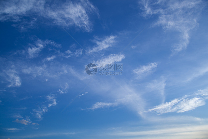 明亮的天空天堂阳光团体太阳季节蓝色自由云景气候天气图片