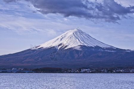 清晨美丽的富士山 日本高清图片