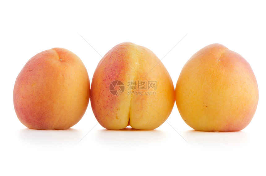 三个甜甜桃子甜点水果剪裁白色橙子宏观工作室阴影农业图片