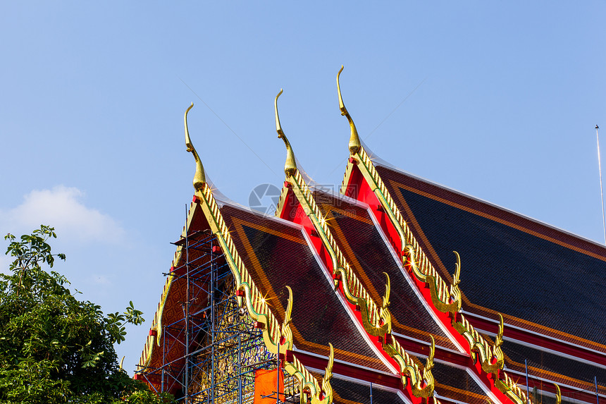泰国庙顶建筑历史崇拜旅行神社精神天空寺庙宝塔艺术图片