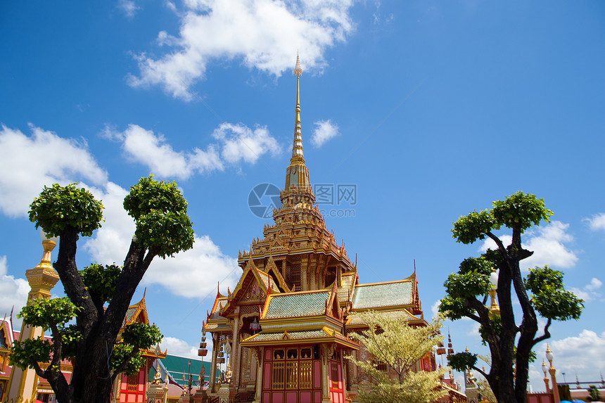 泰国的建筑设计佛教徒宗教场景文化结构传统旅游天空雕塑建筑图片