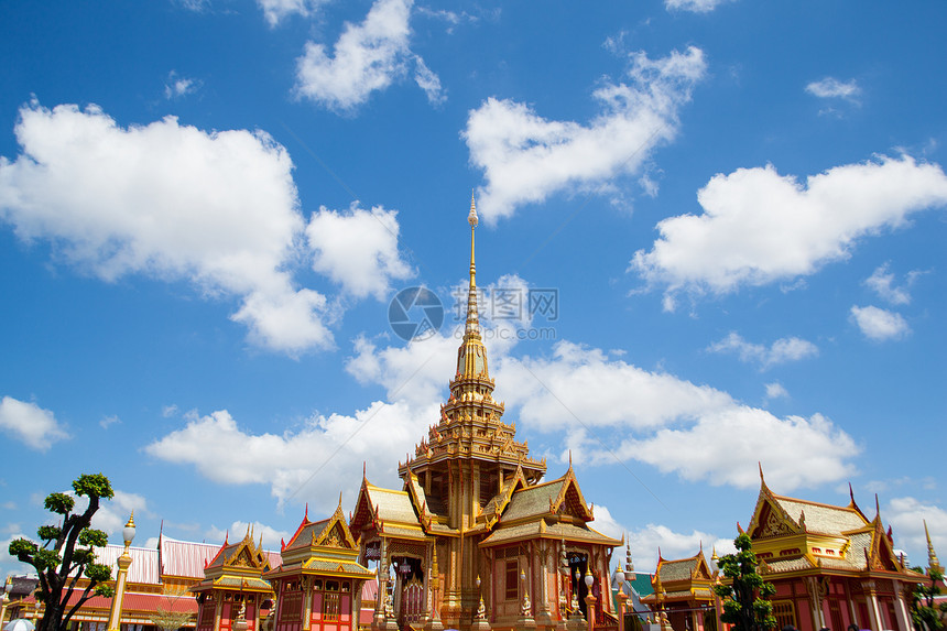 泰国的建筑设计结构寺庙旅行宗教装饰天空建筑传统文化雕塑图片